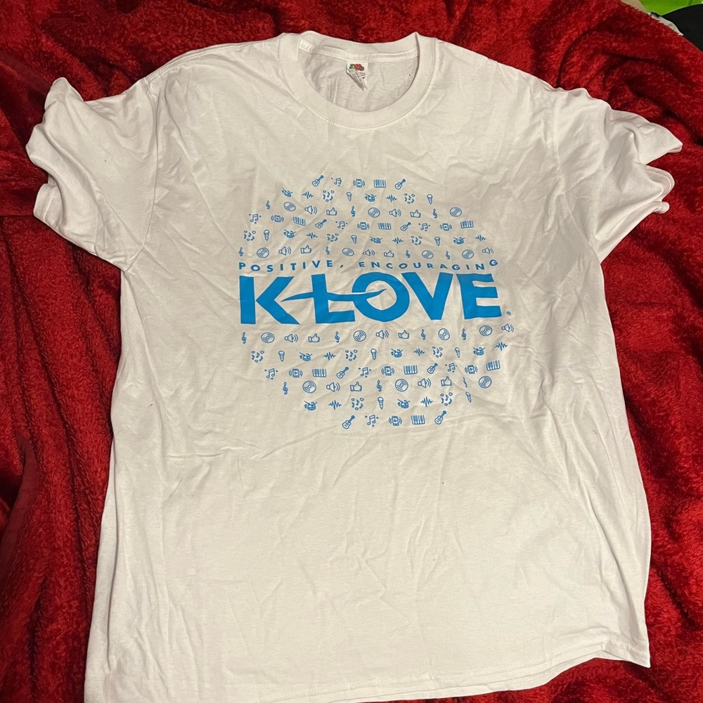 KLOVE Unisex white tshirt